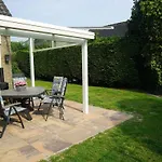 Mosselbank 22, Loopafstand Vp070 Holiday home
